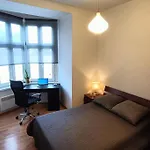 Old Town Apartments - B6A